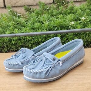 Minnetonka light blue suede moccasins size 7